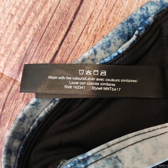 Adore Me Sports Bra - Picture 5 of 5